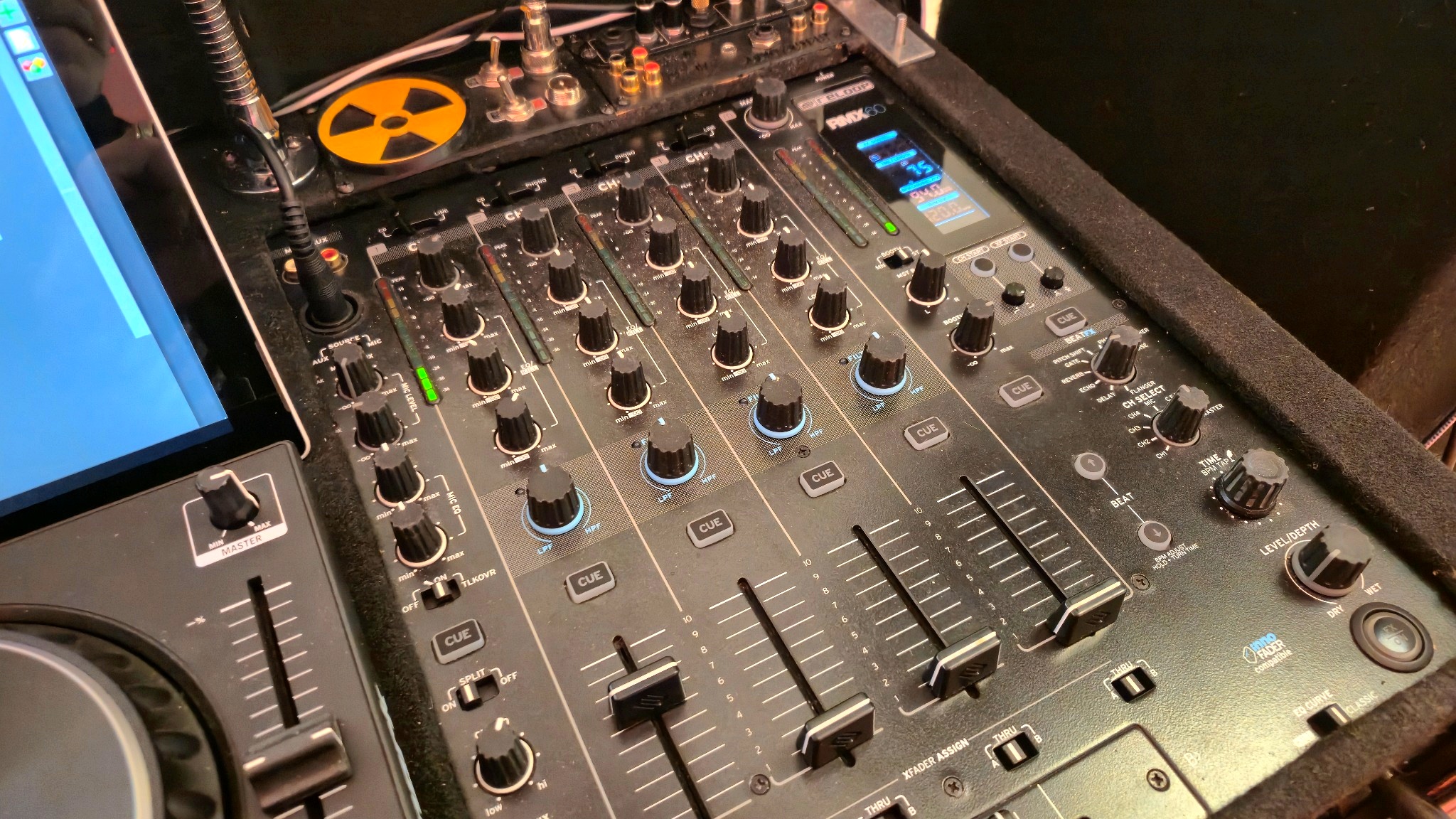 Reloop RMX60 Mixer
